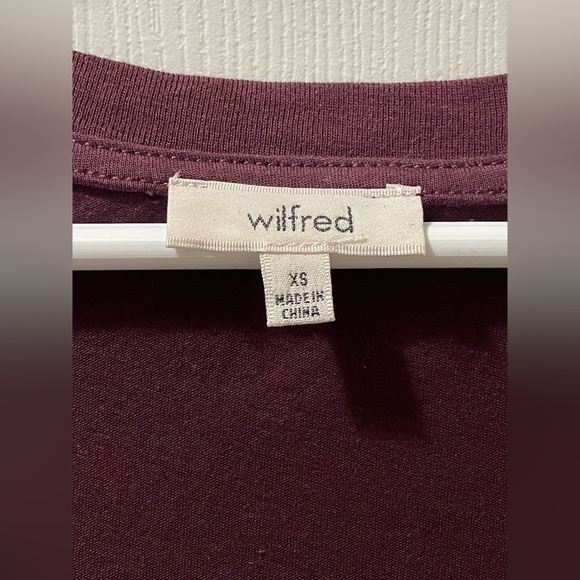 Deep maroon Wilfred t shirt - Picture 2 of 3